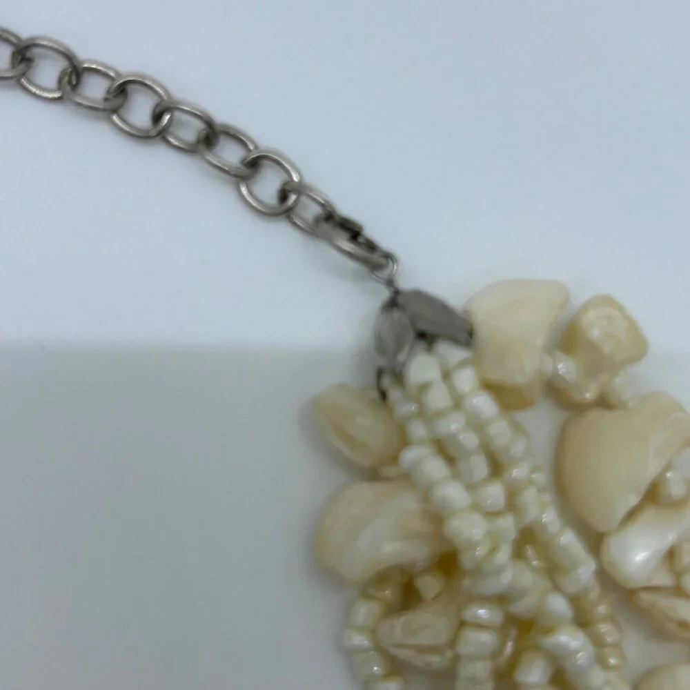 Vintage Multi-Strand Necklace Mother Of Pearl Chips Seed Bead Cruise WearTropics - Picture 12 of 14